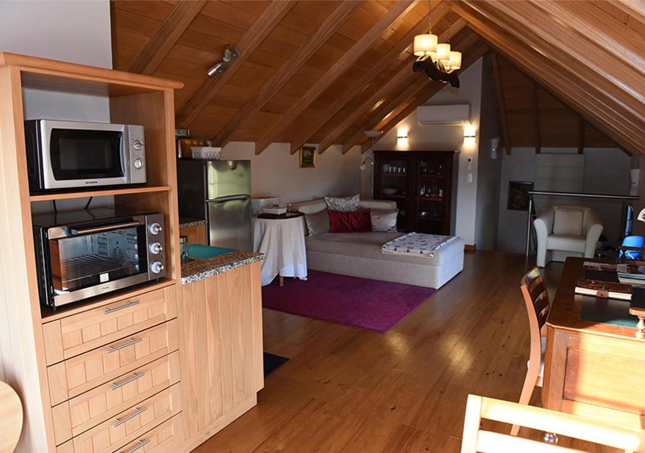 Villa Casas De Pedra à Camacha  Extérieur photo