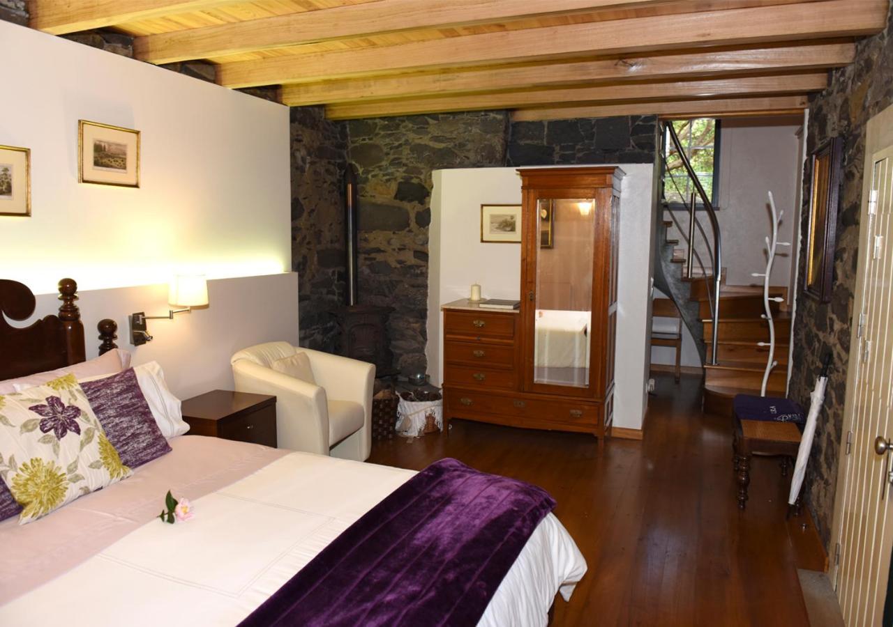 Villa Casas De Pedra à Camacha  Extérieur photo