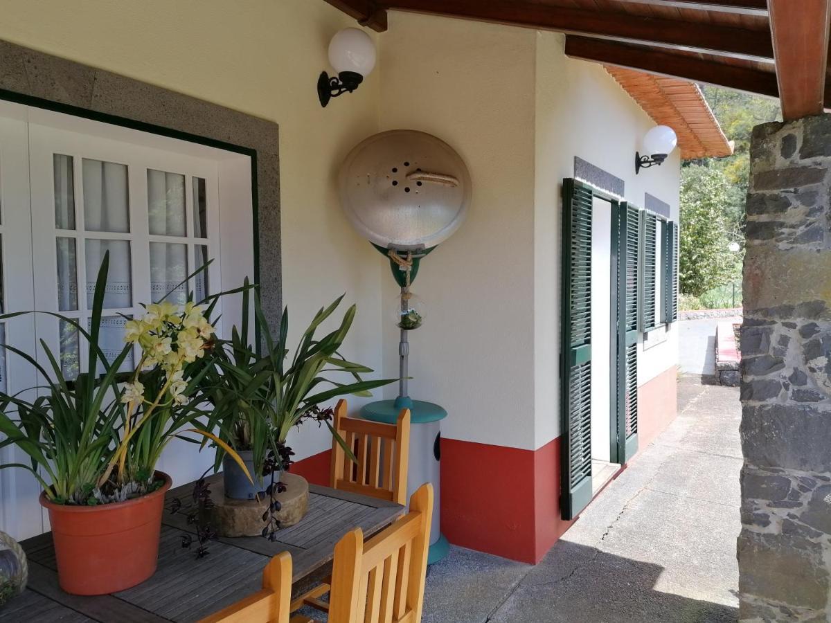 Villa Casas De Pedra à Camacha  Extérieur photo